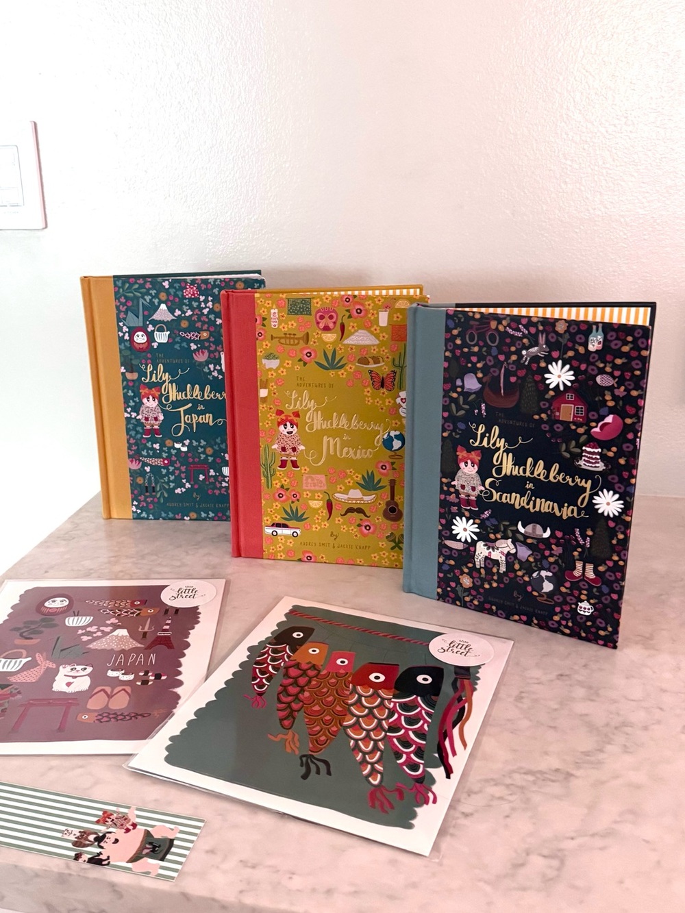 Lilly Huckleberry Floral Hardcover Books 3 books and 2 art prints bookmark rare